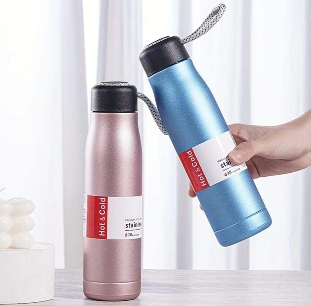 Stainless Steel Insulated Vacuum Water Bottle – 550ml Cola Shape (Random Color)
